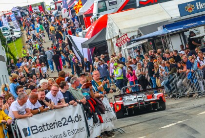 David Dědek z týmu Janík Motorsport veze z evropských vrchů historický výsledek!