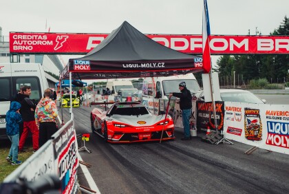 Janík Motorsport zakončil vrchařskou sezonu vítězstvími a pódiovými umístěními
