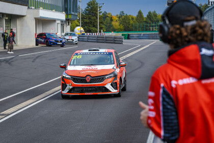 Tým Janík Motorsport veze další skvělé výsledky ze závodů do vrchů v Brně