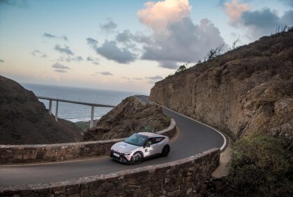 Úspěšná premiéra nového modelu Hyundai IONIQ 3 N Line na Kanárských ostrovech. Posádka Janík Motorsport veze druhé místo a chystá se na finále FIA v Dolomitech